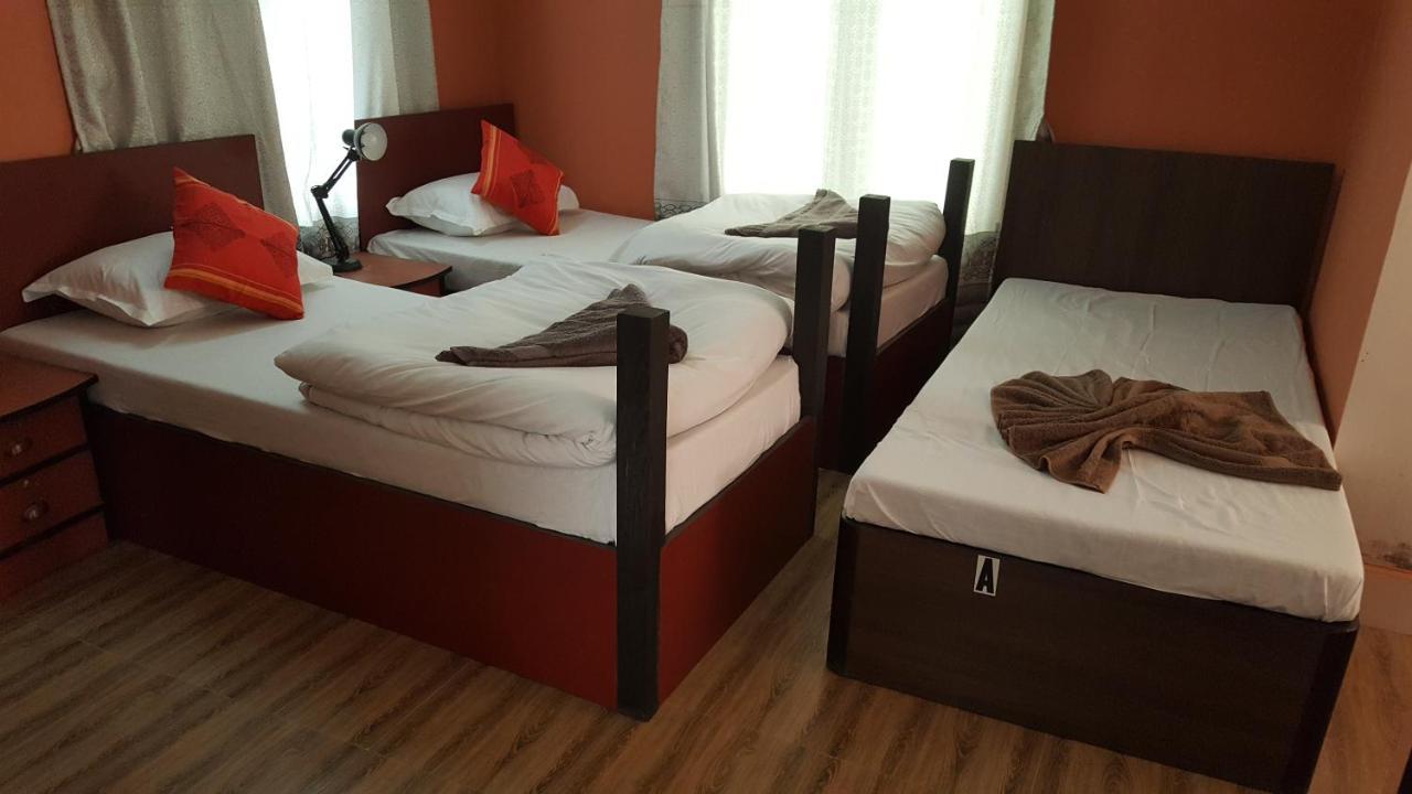 Bnb Royal Tourist House Катманду Экстерьер фото