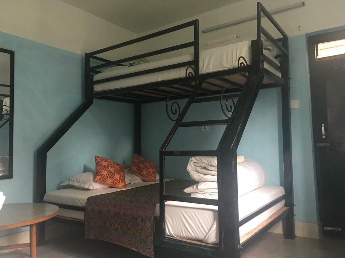 Bnb Royal Tourist House Катманду Экстерьер фото